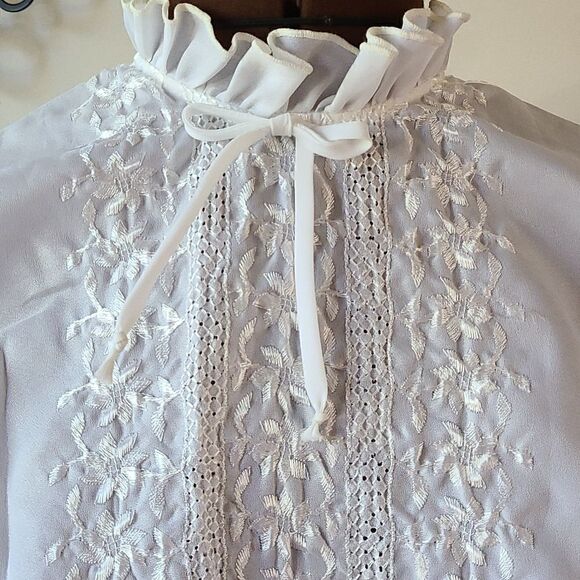 Vintage 50s White Crop Embroidered Top M - Picture 3 of 7